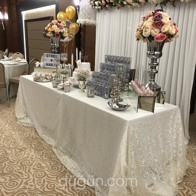 Vista Boutique Hotel