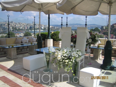 Zeyrek Cafe & Restaurant