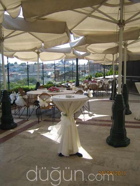 Zeyrek Cafe & Restaurant