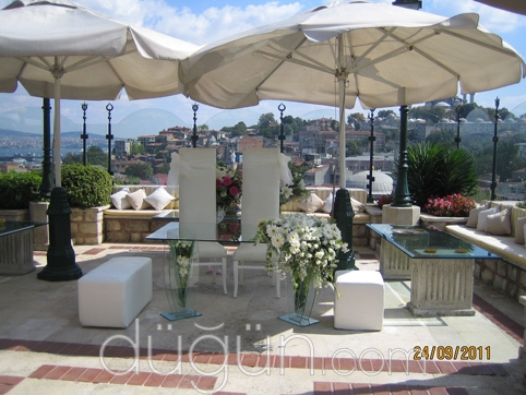 Zeyrek Cafe & Restaurant