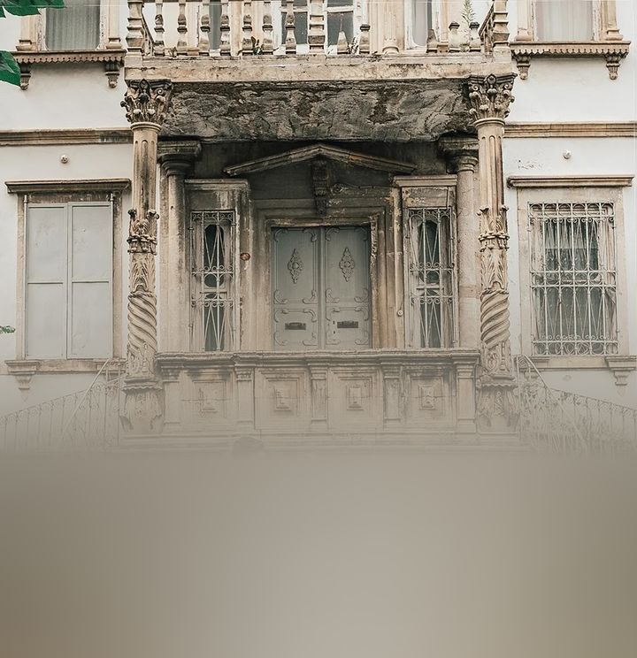 VAV Art Home