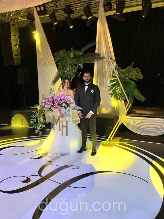 Renkli Fikirler Fabrikası