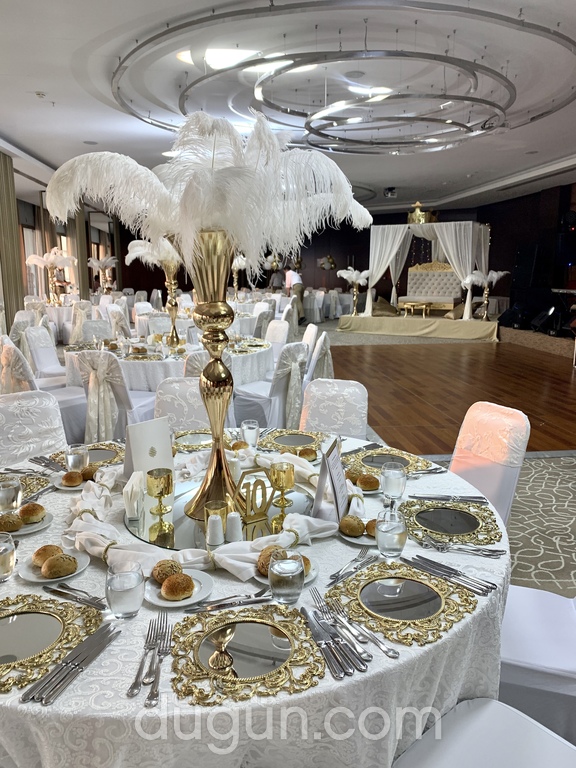 Renkli Fikirler Fabrikası