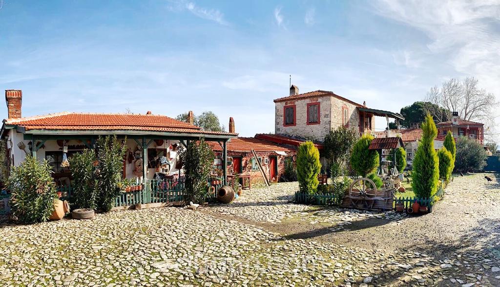 Sural Çiftliği