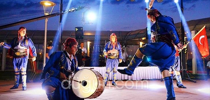 Zeyback Düğün Dansı