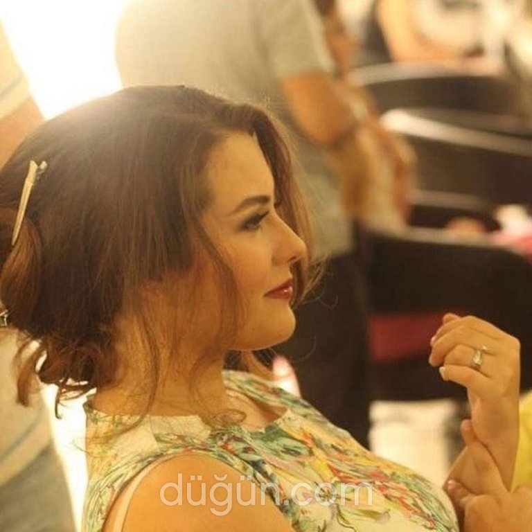 London Make Up & Hair