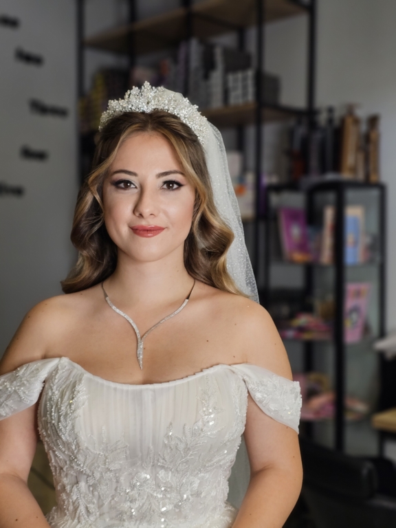 Deniz Altuntaş Hair Stylist