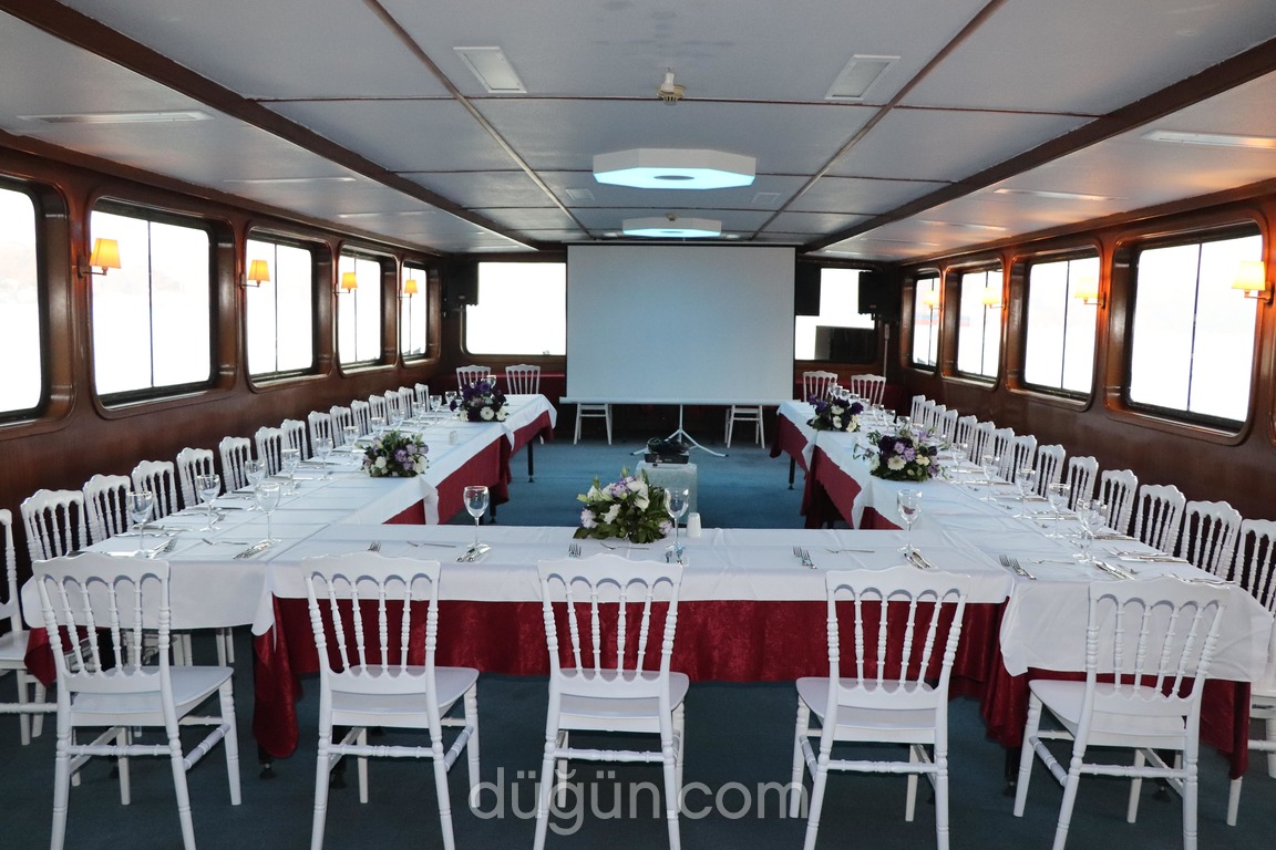 Sevgi & Barış Teknesi