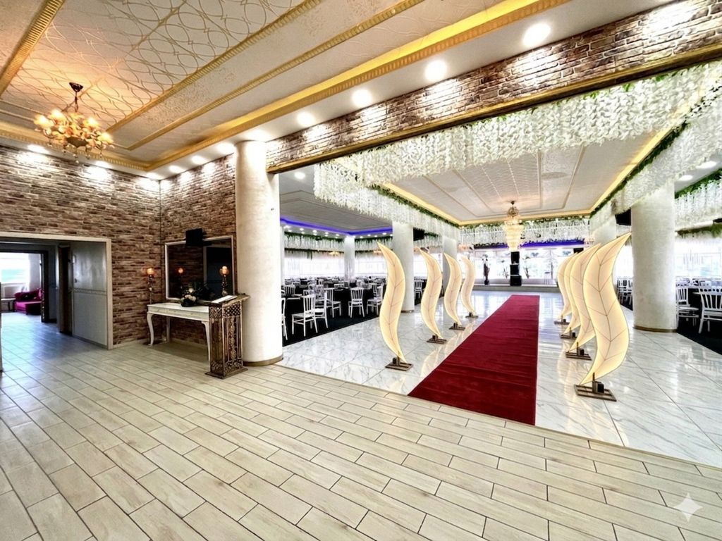 Kristal Düğün Davet Salonu