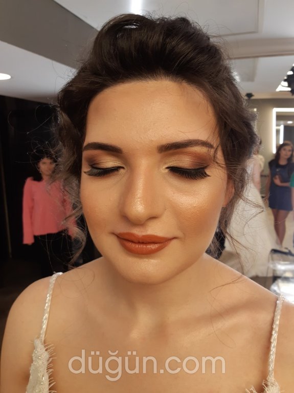 Make-up Art Elif