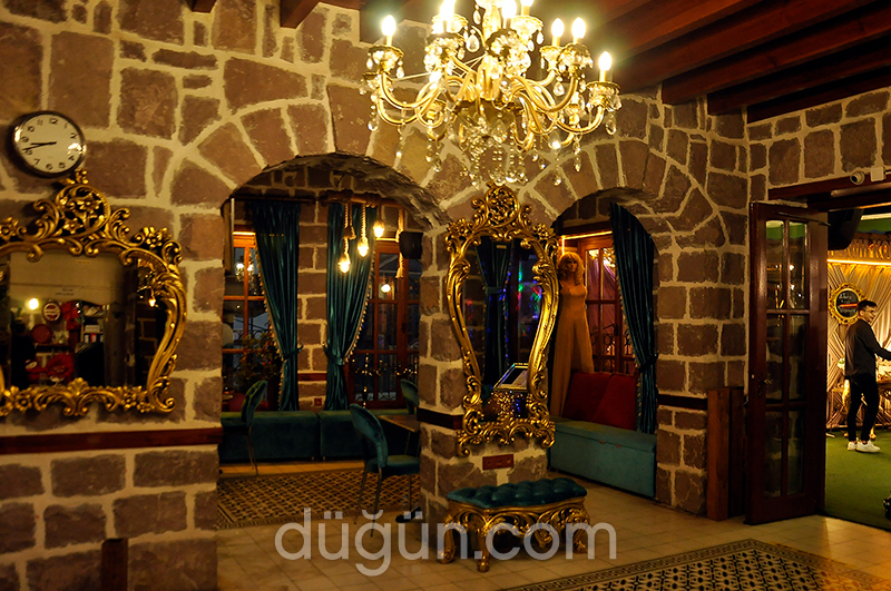 Ferhunde Hanım Konağı