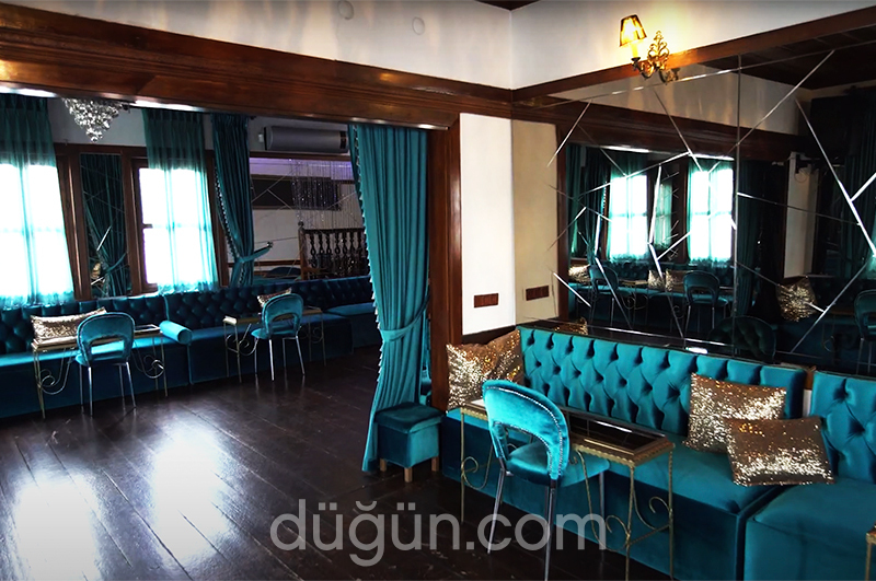 Ferhunde Hanım Konağı