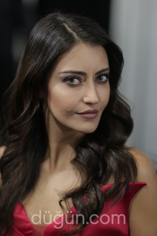 Make Up Tuğçe Özçelik