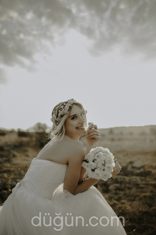 All Is In - Exclusive Wedding