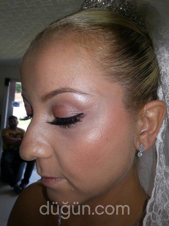 Hakan Özmen Güzellik Salonu