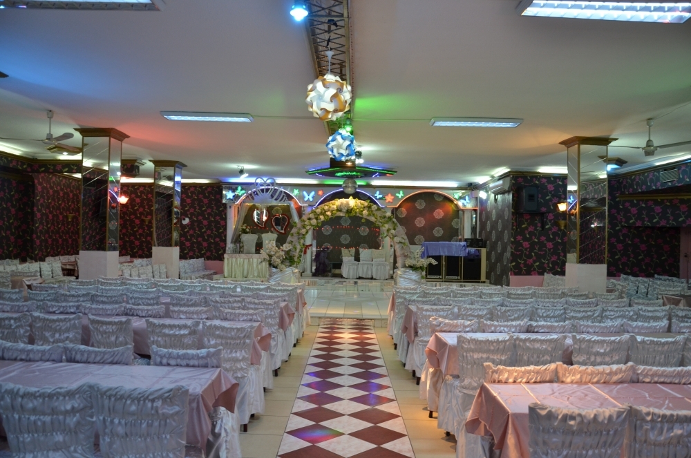 Uzay Düğün Salonu