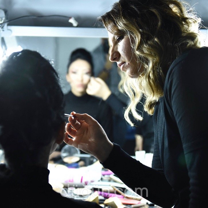 Make Up Özlem Yücel