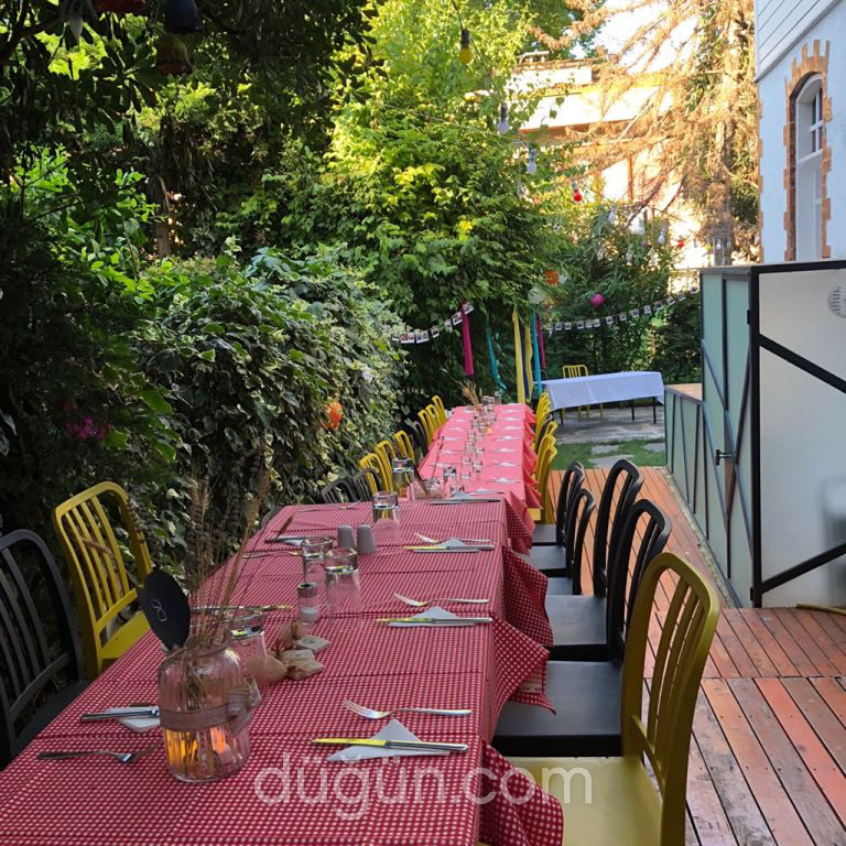 Sergüzeşt Otel Büyükada