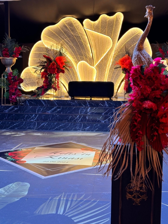 Melina Wedding House