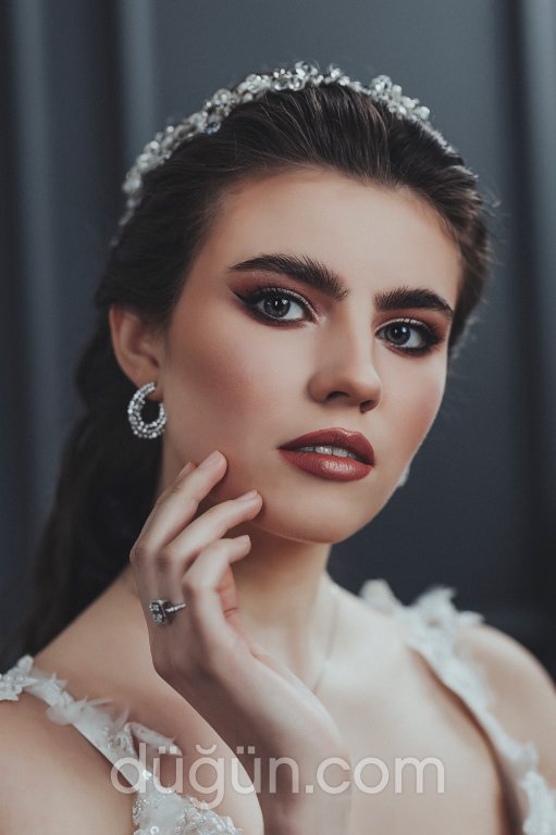 Buğulu Göz Makyajı