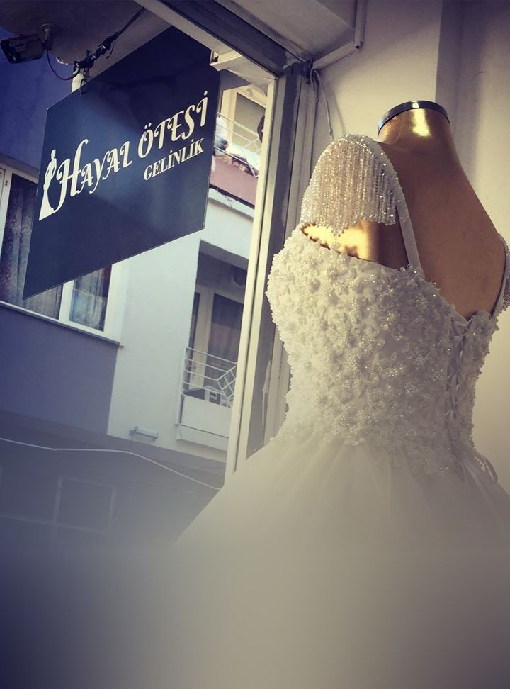 Hayal Ötesi Gelinlik