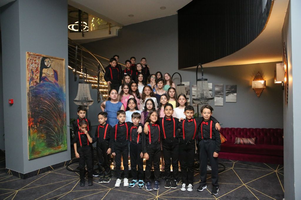 Demonti Otel