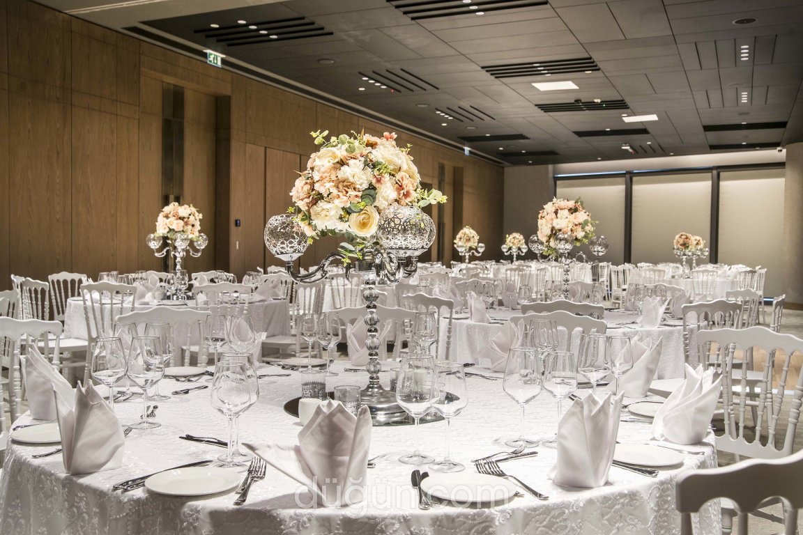 Radisson Collection Hotel, Vadistanbul