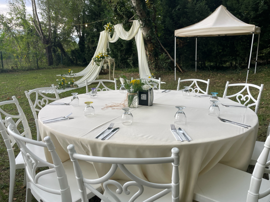 Nehirland Country Club