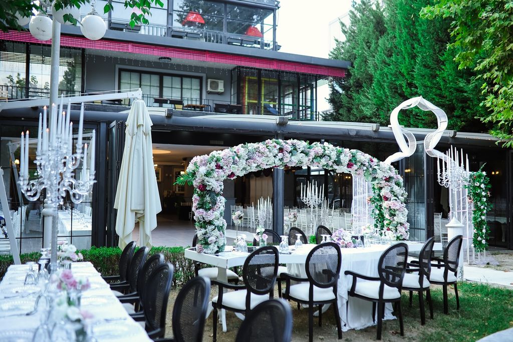 Opera Garden