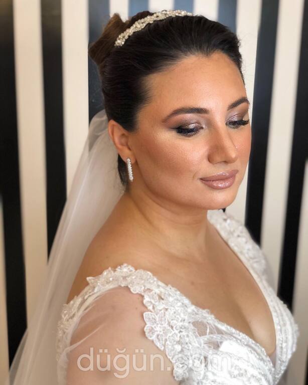 Make Up By Pelin Studio