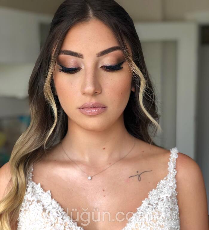 Make Up By Pelin Studio