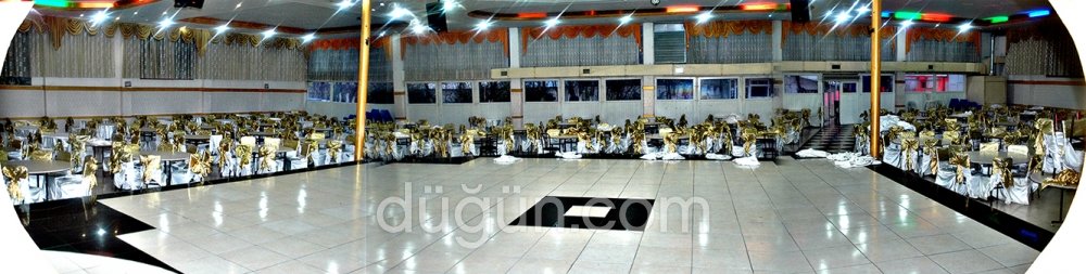 Hollywood Gold Plaza