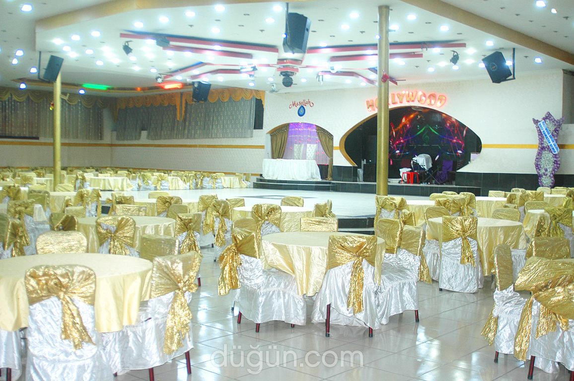 Hollywood Gold Plaza