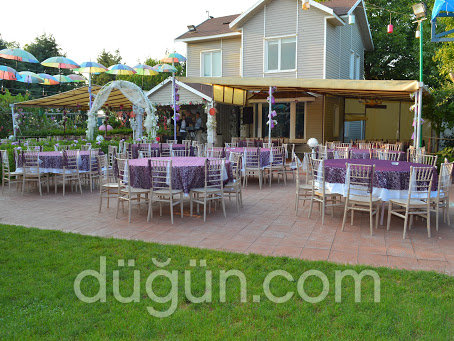 Rose Garden Kır Bahçesi