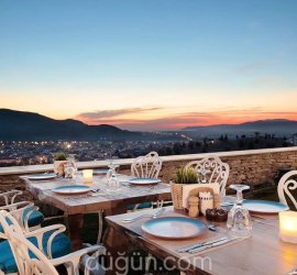 Nea Efessos - Maza Kitchen & Lounge