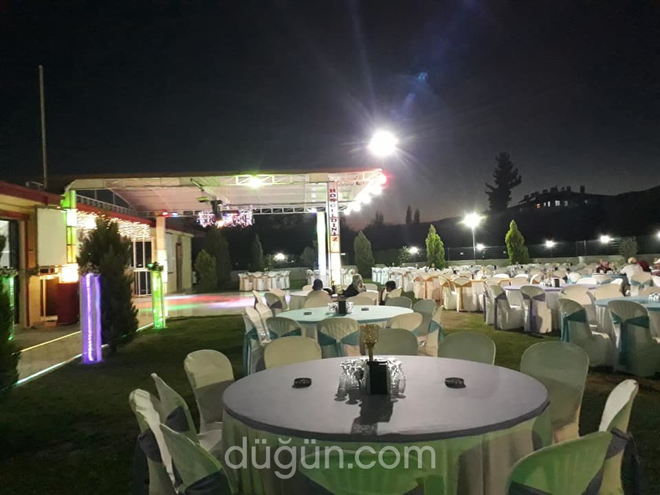 Gökkuşağı Kır Düğün Salonu