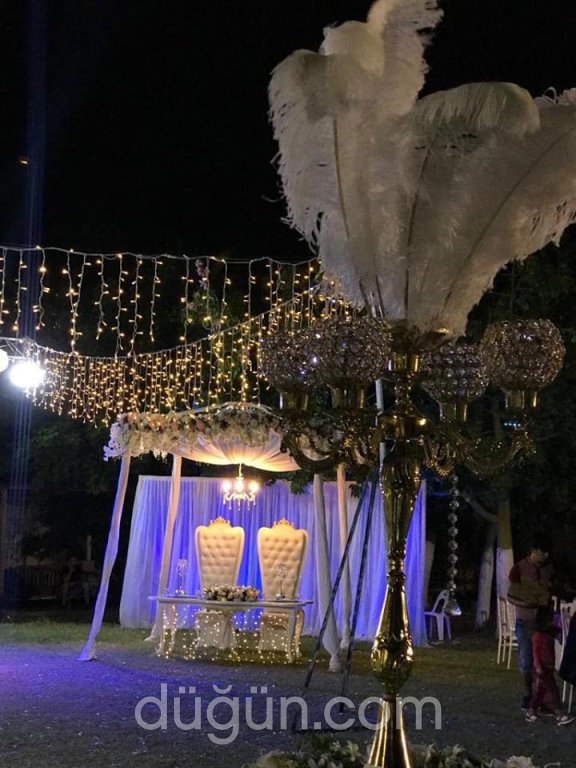 Akçagerme Plajı&Turizmpark Tesisleri