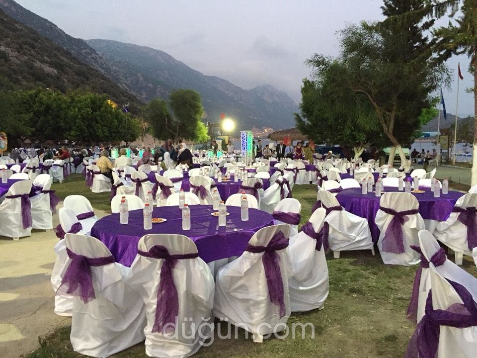 Akçagerme Plajı&Turizmpark Tesisleri