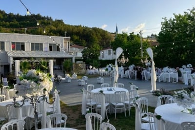 Yıldızlar Garden Kır Düğünü