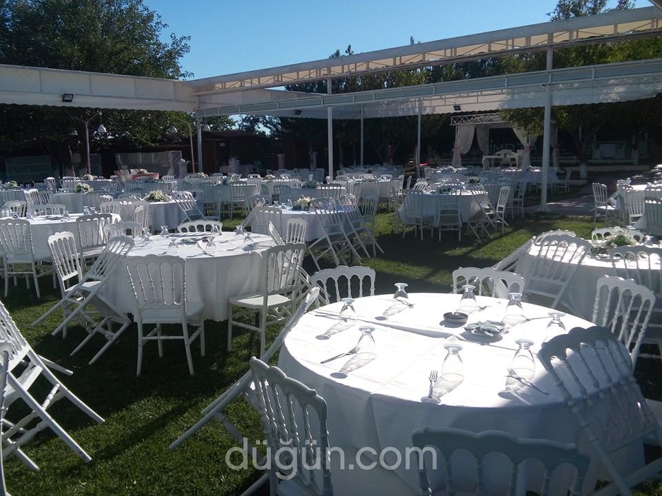 Mimoza Kır Düğün Bahçesi