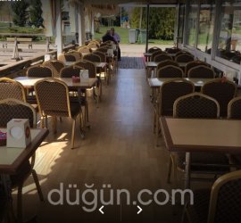 Divan Cafe & Restaurant