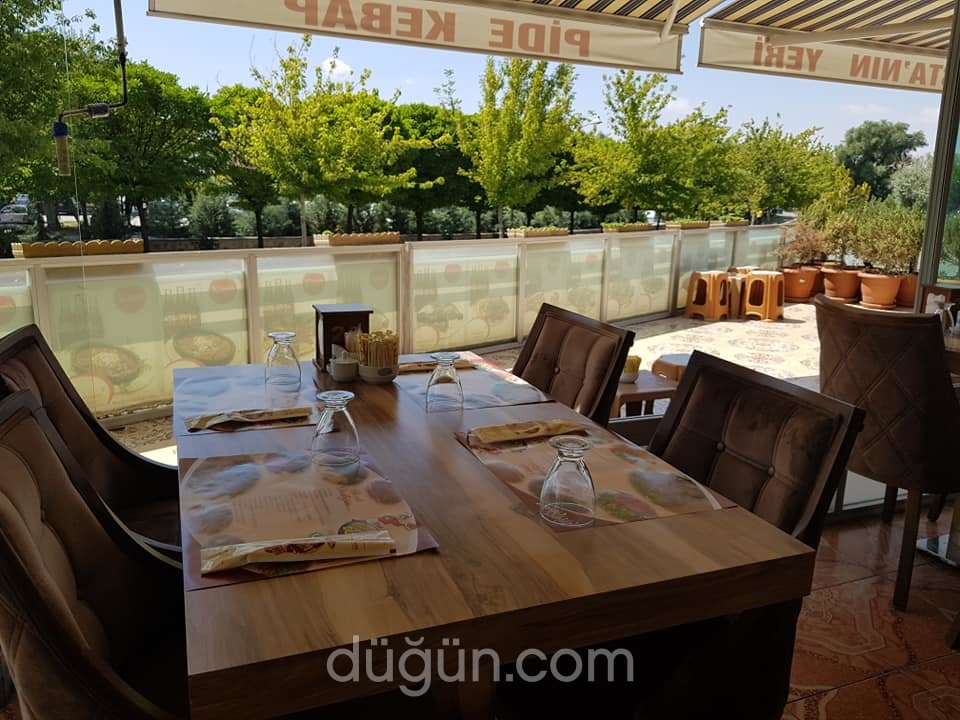 İlhan Usta'nın Yeri