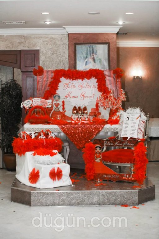 Hot Salon Davet
