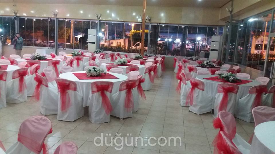 Dörtyol Atatürk Parkı Düğün Salonu