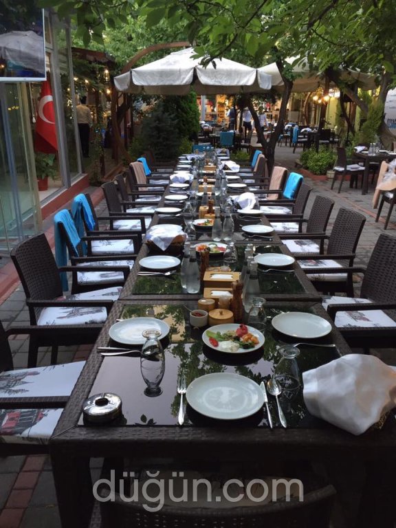 Bahçe İçi Restoran