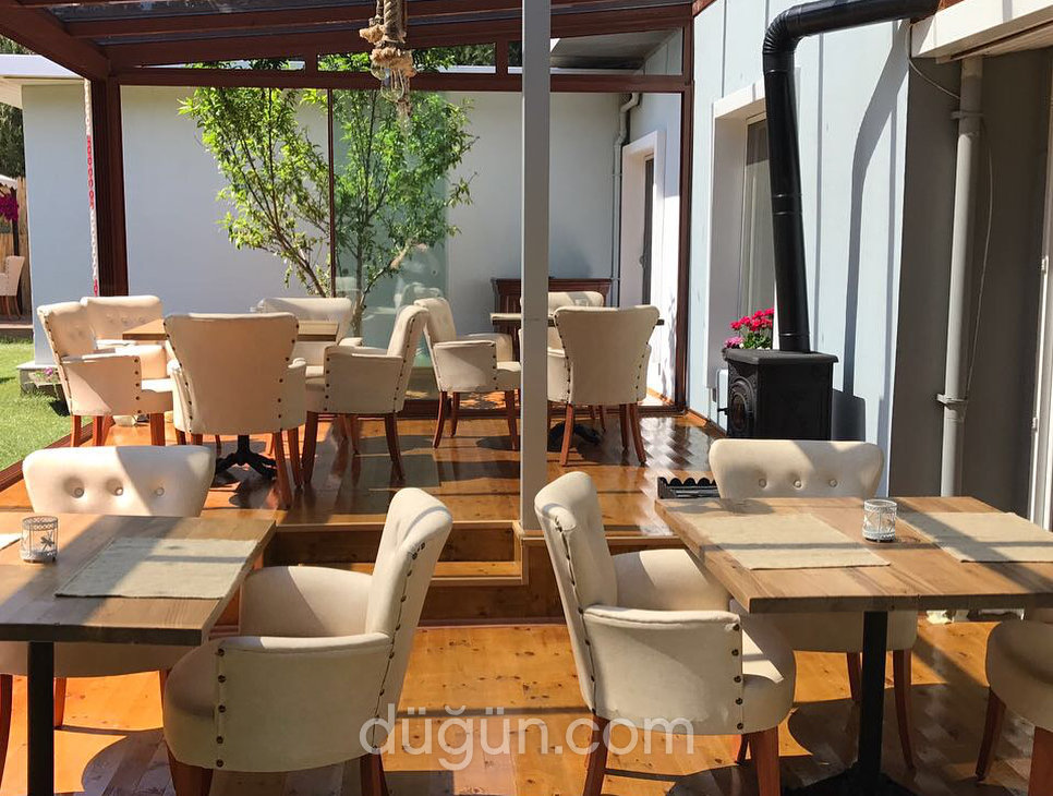 Yasemin Restaurant