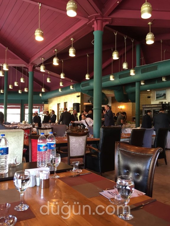 Bahçeşehir Gölet Balık