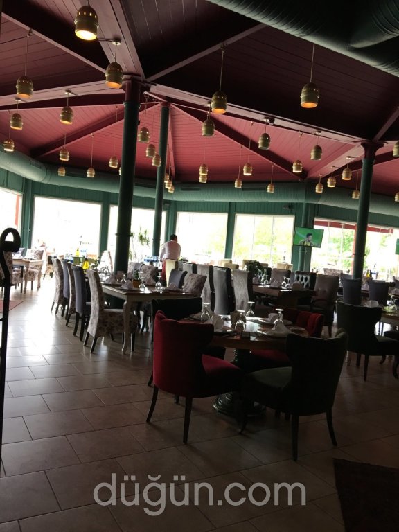 Bahçeşehir Gölet Balık