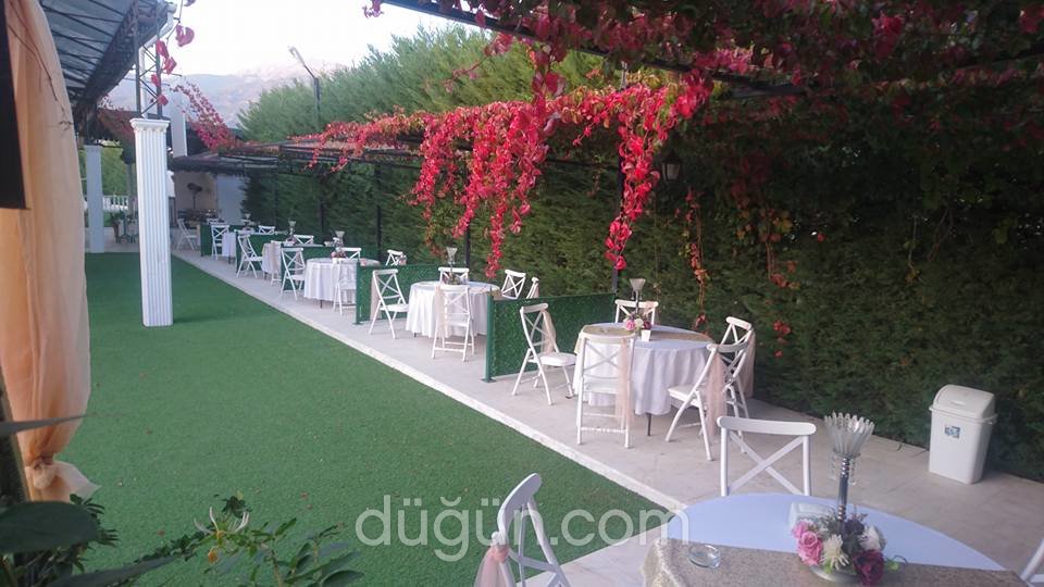 85 Kır Düğün Salonu