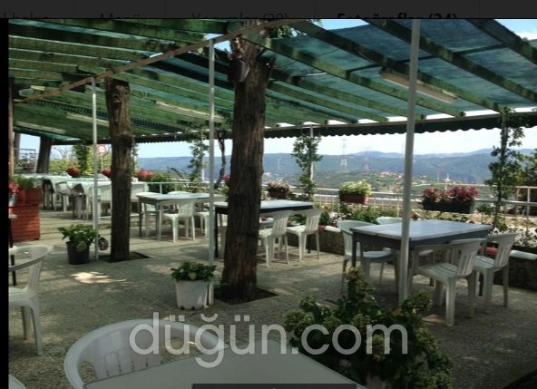 Tarihi İzzet Baba Restaurant